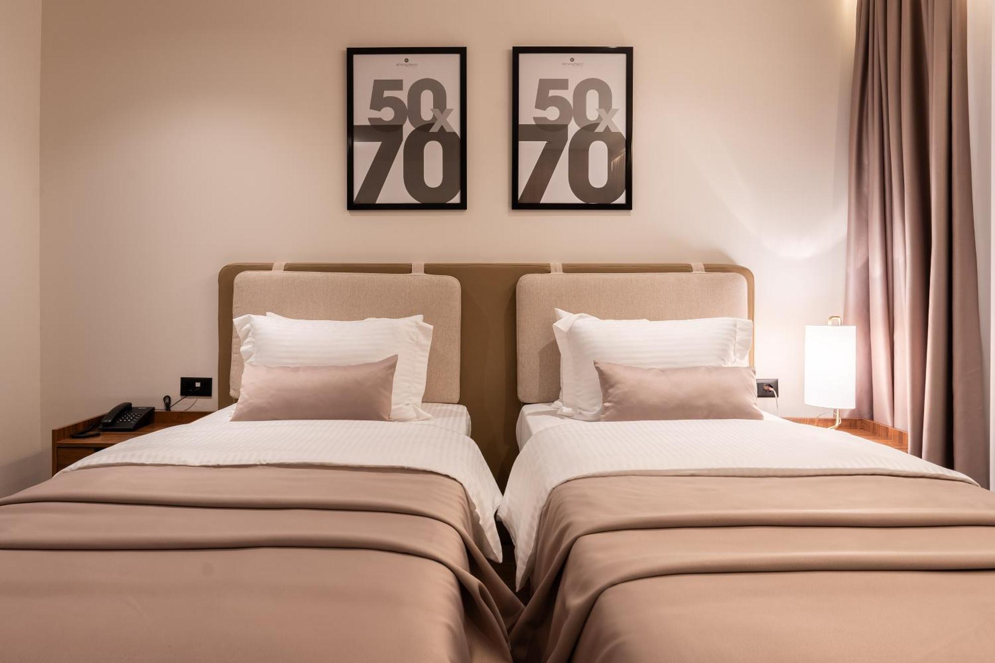 Ruby Hotel Prishtina Prishtine Bagian luar foto