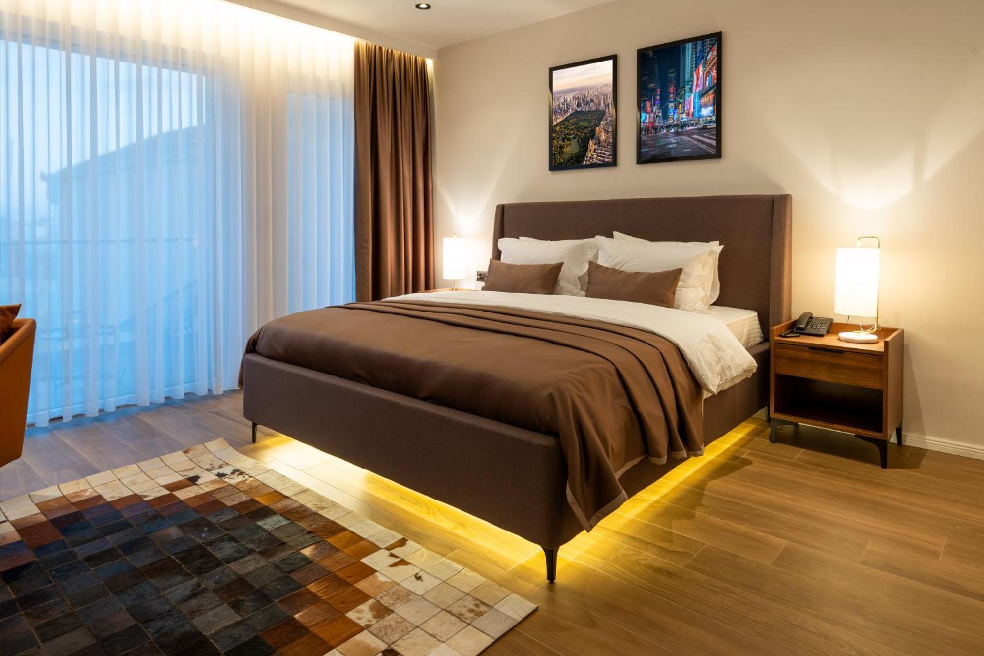 Ruby Hotel Prishtina Prishtine Bagian luar foto